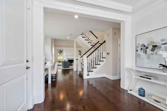 1 Garrison Way 1, Carlisle, MA 01741
