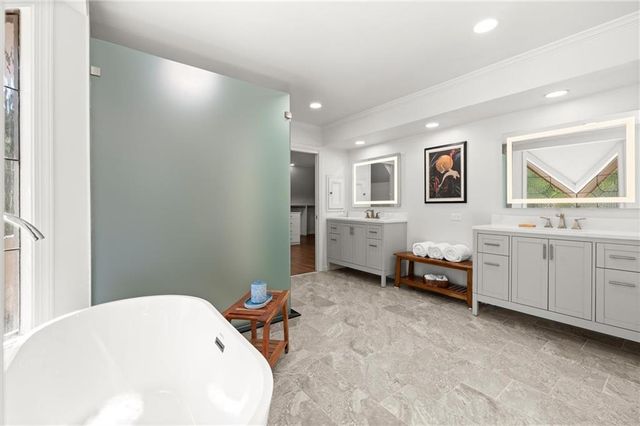 459 Atlanta Country Club Drive SE, Marietta, GA 30067