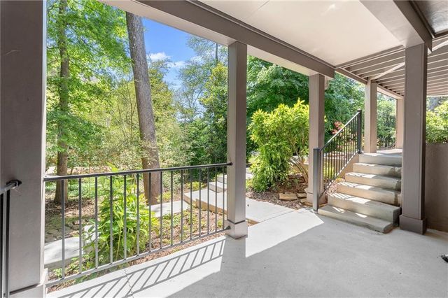 459 Atlanta Country Club Drive SE, Marietta, GA 30067