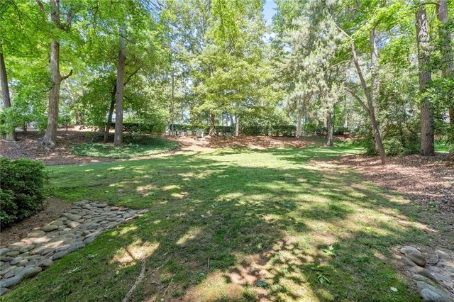 459 Atlanta Country Club Drive SE, Marietta, GA 30067