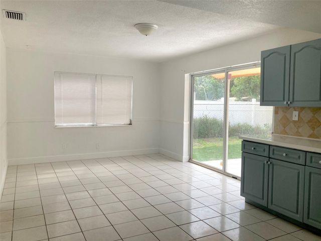6230 SW 4th Place, Margate, FL 33068