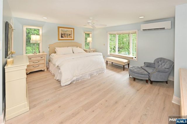 12 Heatherhill Lane, Woodcliff Lake, NJ 07677