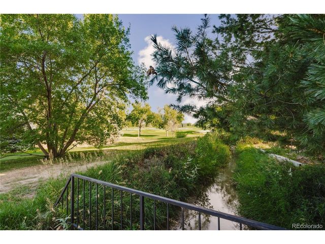 8024 Fox Hill Dr, Longmont, CO 80504
