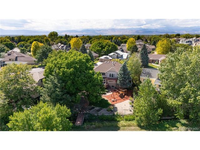 8024 Fox Hill Dr, Longmont, CO 80504