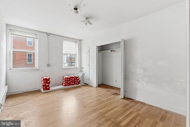 2801 W GIRARD AVE, Philadelphia, PA 19130