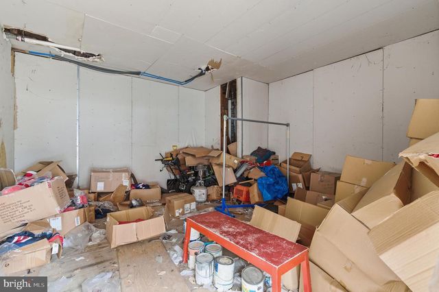 2801 W GIRARD AVE, Philadelphia, PA 19130