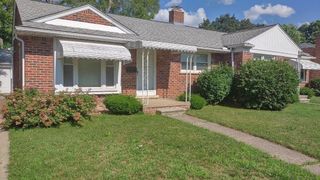 9928 Roseland Street, Livonia, MI 48150