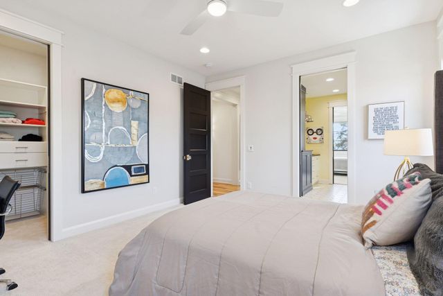 373 Park Street E, Wayzata, MN 55391