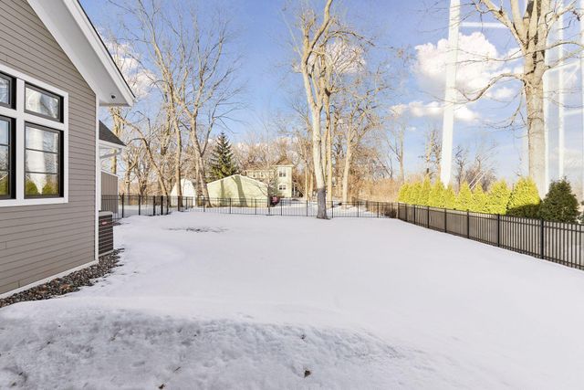 373 Park Street E, Wayzata, MN 55391