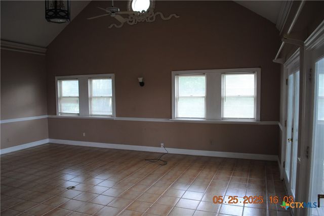 817 Santa Maria Road, Salado, TX 76571