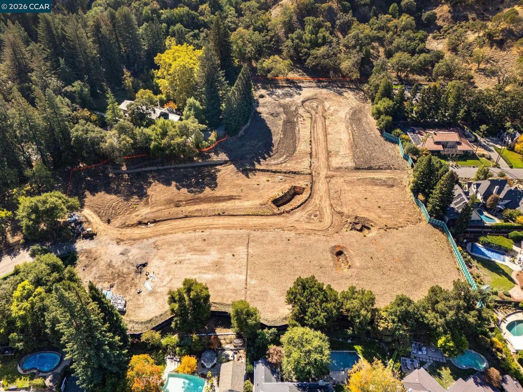 81 Dot Drive, Alamo, CA 94507