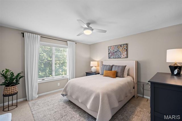 608 Westledge Court, Des Peres, MO 63131
