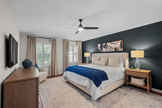 608 Westledge Court, Des Peres, MO 63131