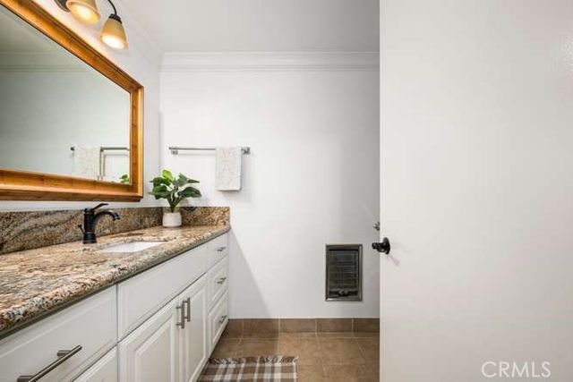 13330 Del Monte Drive 10-H, Seal Beach, CA 90740