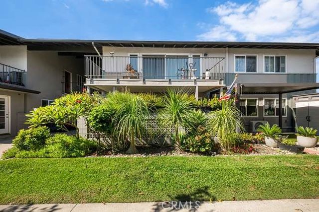 13330 Del Monte Drive 10-H, Seal Beach, CA 90740
