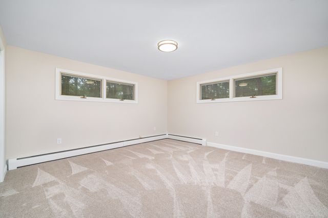 1037 Bartholomew Road, Middletown, CT 06457