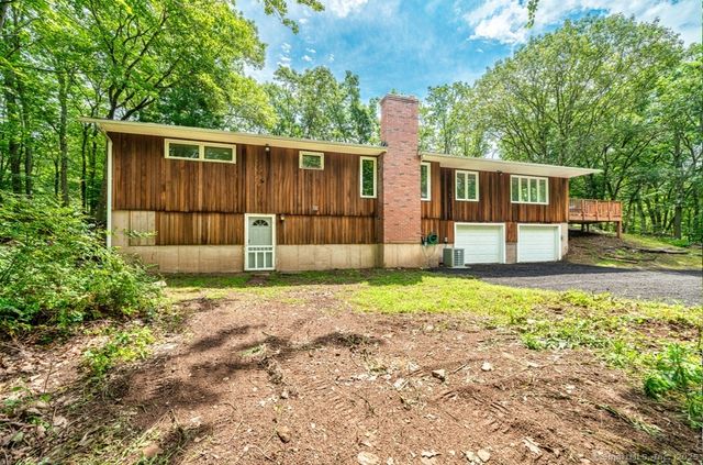 1037 Bartholomew Road, Middletown, CT 06457