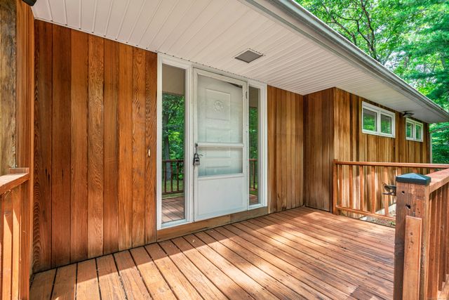 1037 Bartholomew Road, Middletown, CT 06457