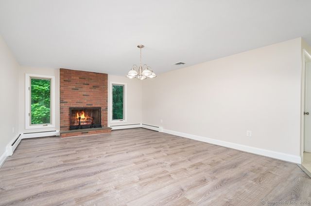 1037 Bartholomew Road, Middletown, CT 06457