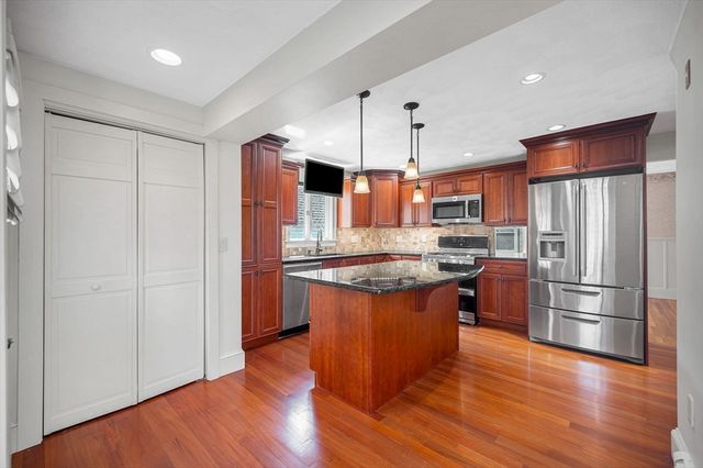 269 Fulton St, Medford, MA 02155