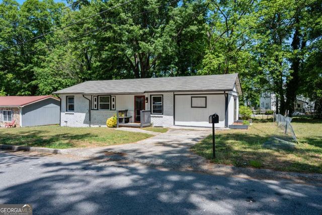 100 Pine Circle, Jonesboro, GA 30236