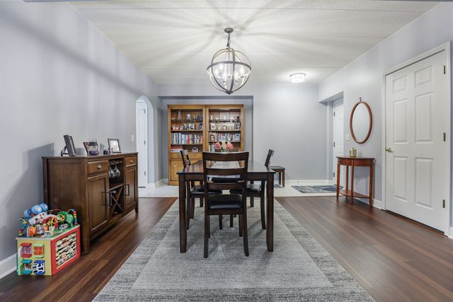 7927 Trinity Circle 3NW, Tinley Park, IL 60487