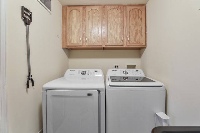 7927 Trinity Circle 3NW, Tinley Park, IL 60487