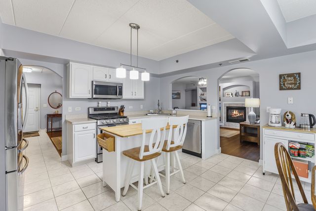 7927 Trinity Circle 3NW, Tinley Park, IL 60487