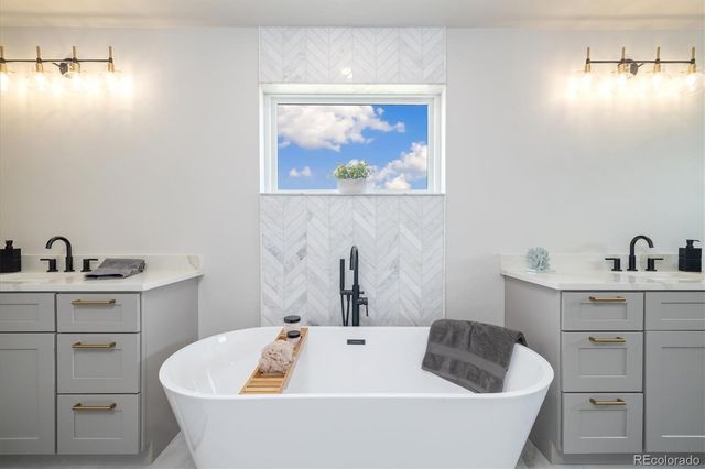 2010 Irving Street, Denver, CO 80211
