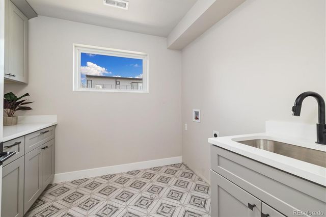 2010 Irving Street, Denver, CO 80211