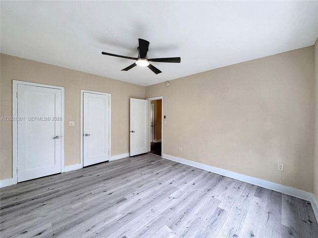 965 Bay Dr 2, Miami Beach, FL 33141