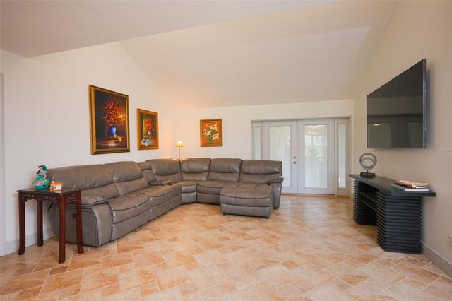 1304 SANDALWOOD DRIVE, Plant City, FL 33563