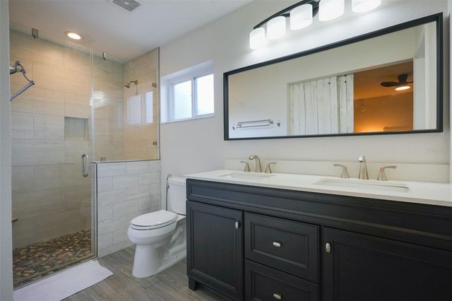 1304 SANDALWOOD DRIVE, Plant City, FL 33563