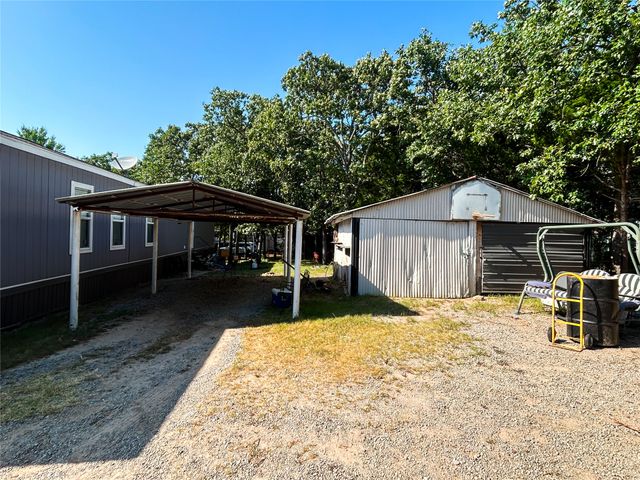 157 S Redbird Lane, Eufaula, OK 74432