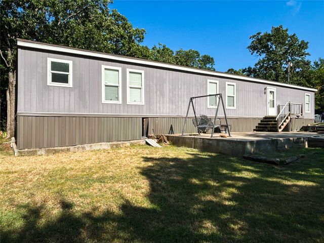 157 S Redbird Lane, Eufaula, OK 74432