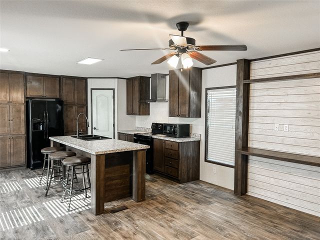 157 S Redbird Lane, Eufaula, OK 74432