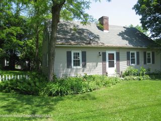12 Fabiano Boulevard, Hudson, NY 12534