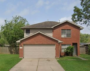 16410 Amy Ridge Road, Houston, TX 77053