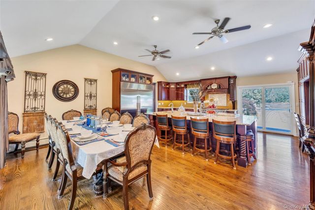 158 South Street, Manorville, NY 11949