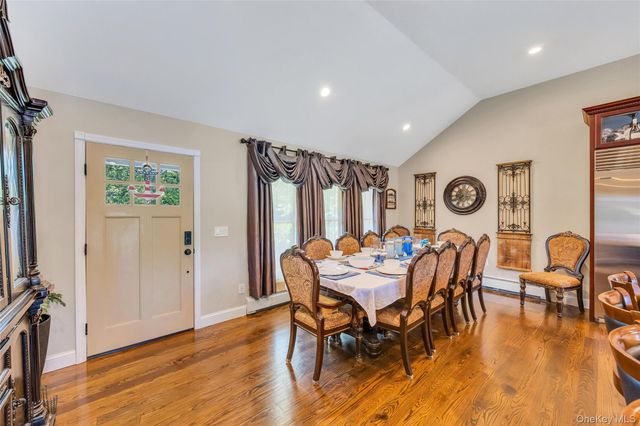 158 South Street, Manorville, NY 11949