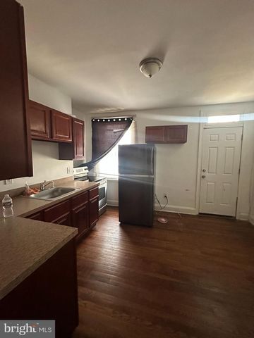 2704 MURA ST, Baltimore, MD 21213