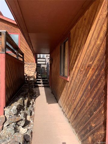 490 W Coyote Drive, Silverthorne, CO 80498