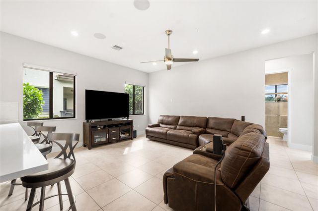 10500 Cobalt Court, Parkland, FL 33076