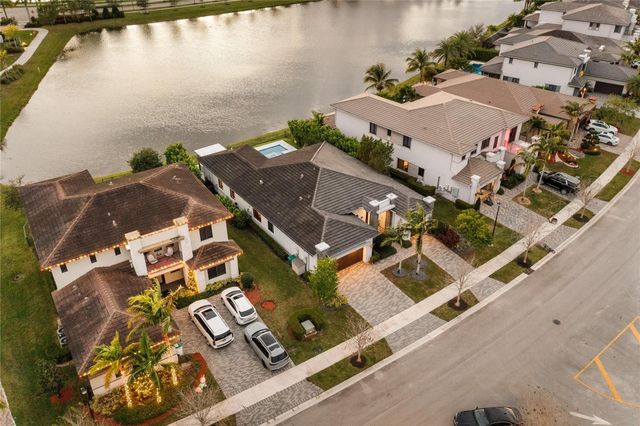 10500 Cobalt Court, Parkland, FL 33076