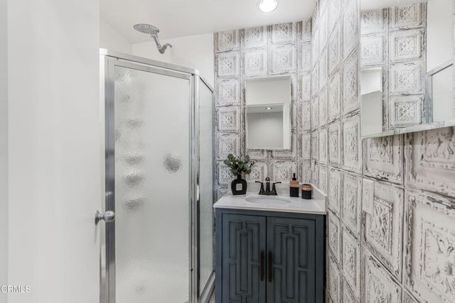 3051 E Harbor Blvd, Ventura, CA 93001