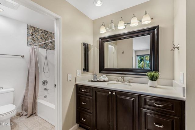 3051 E Harbor Blvd, Ventura, CA 93001