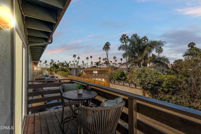 3051 E Harbor Blvd, Ventura, CA 93001