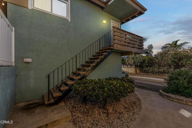 3051 E Harbor Blvd, Ventura, CA 93001
