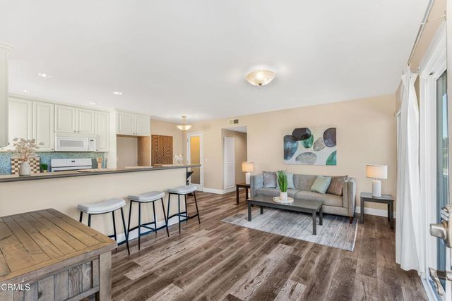 3051 E Harbor Blvd, Ventura, CA 93001