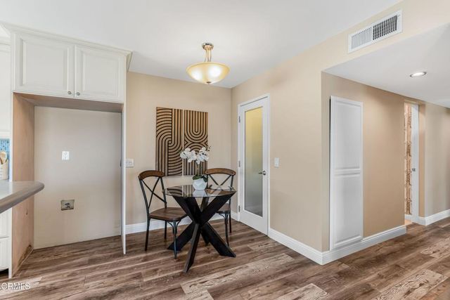 3051 E Harbor Blvd, Ventura, CA 93001